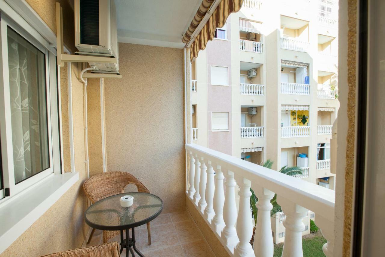 Apartment on San Julián Torrevieja Kültér fotó