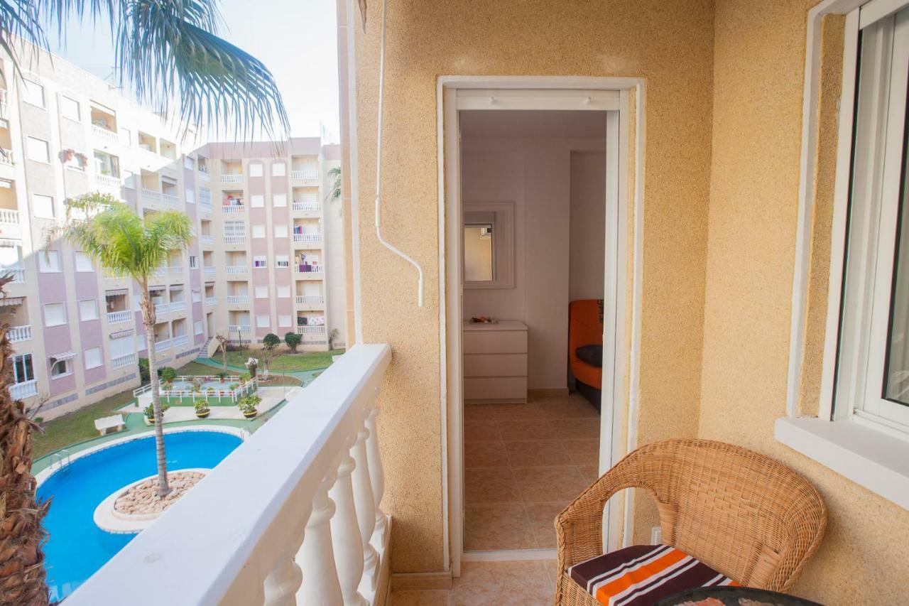 Apartment on San Julián Torrevieja Kültér fotó